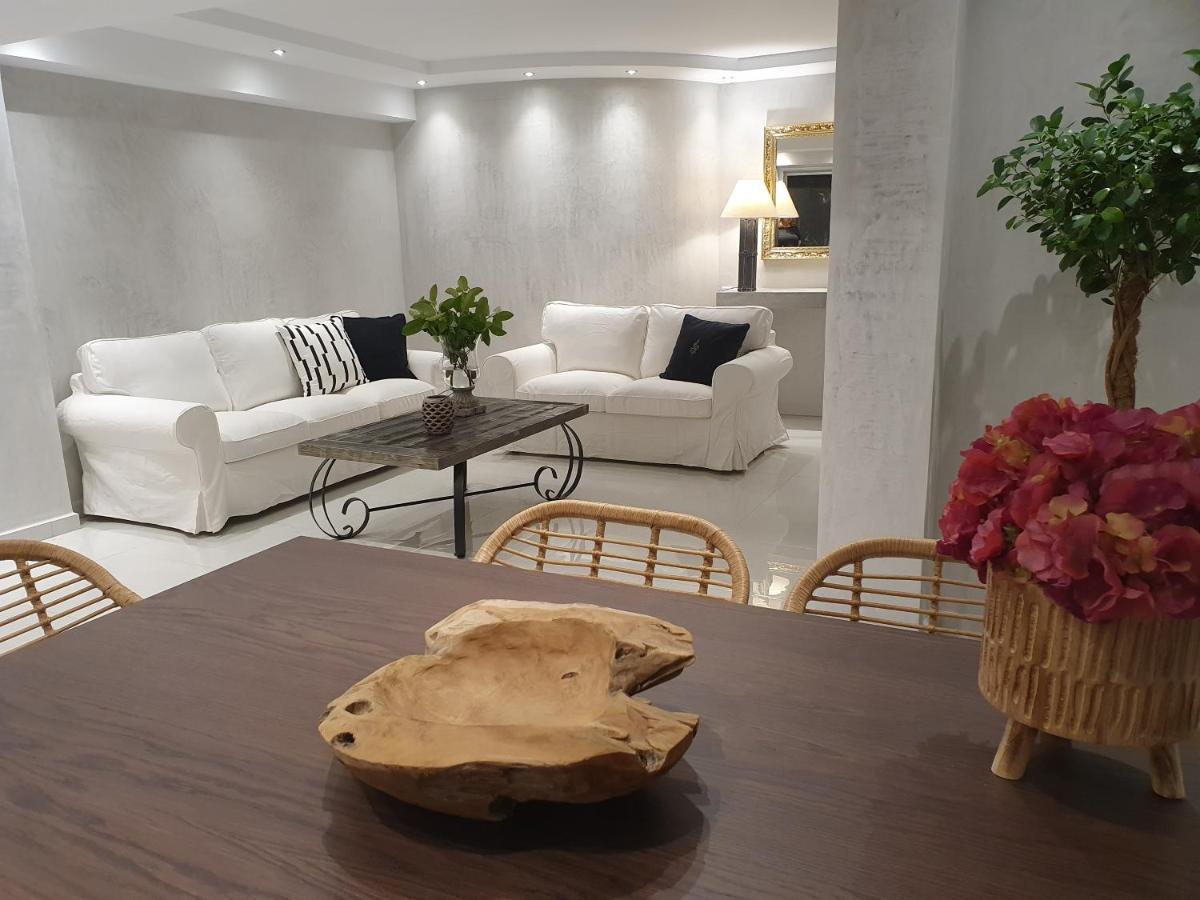 הוילה Nea Iraklitsa Dioni Luxury House מראה חיצוני תמונה
